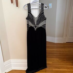 Papell Boutique Evening Beaded Gown Black Silver Art Deco Formal Dress Size 12